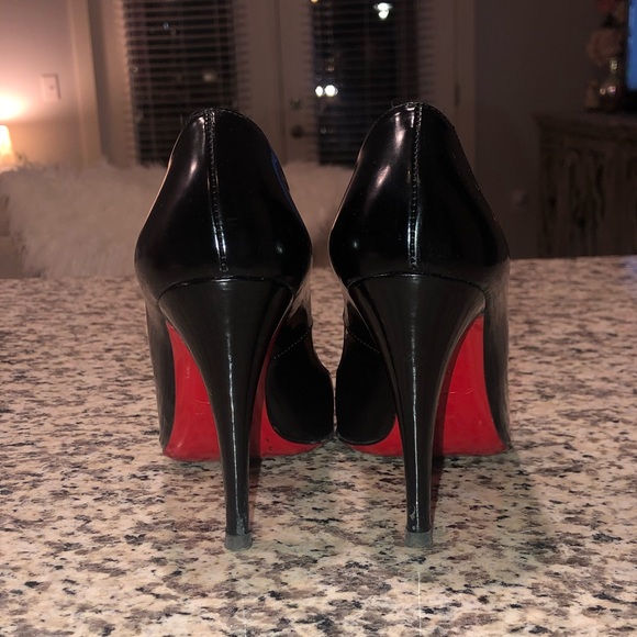 Christian Louboutins (pair #1) - Picture 4 of 8